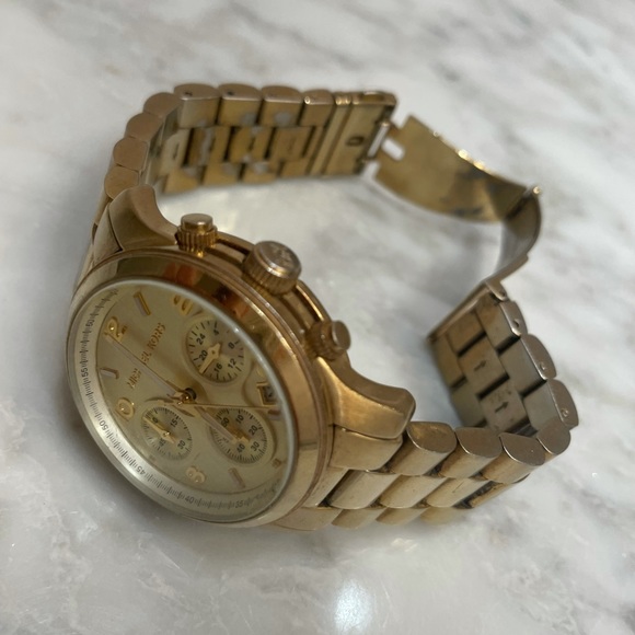 Michael Kors Watch - Gold - Picture 4 of 4